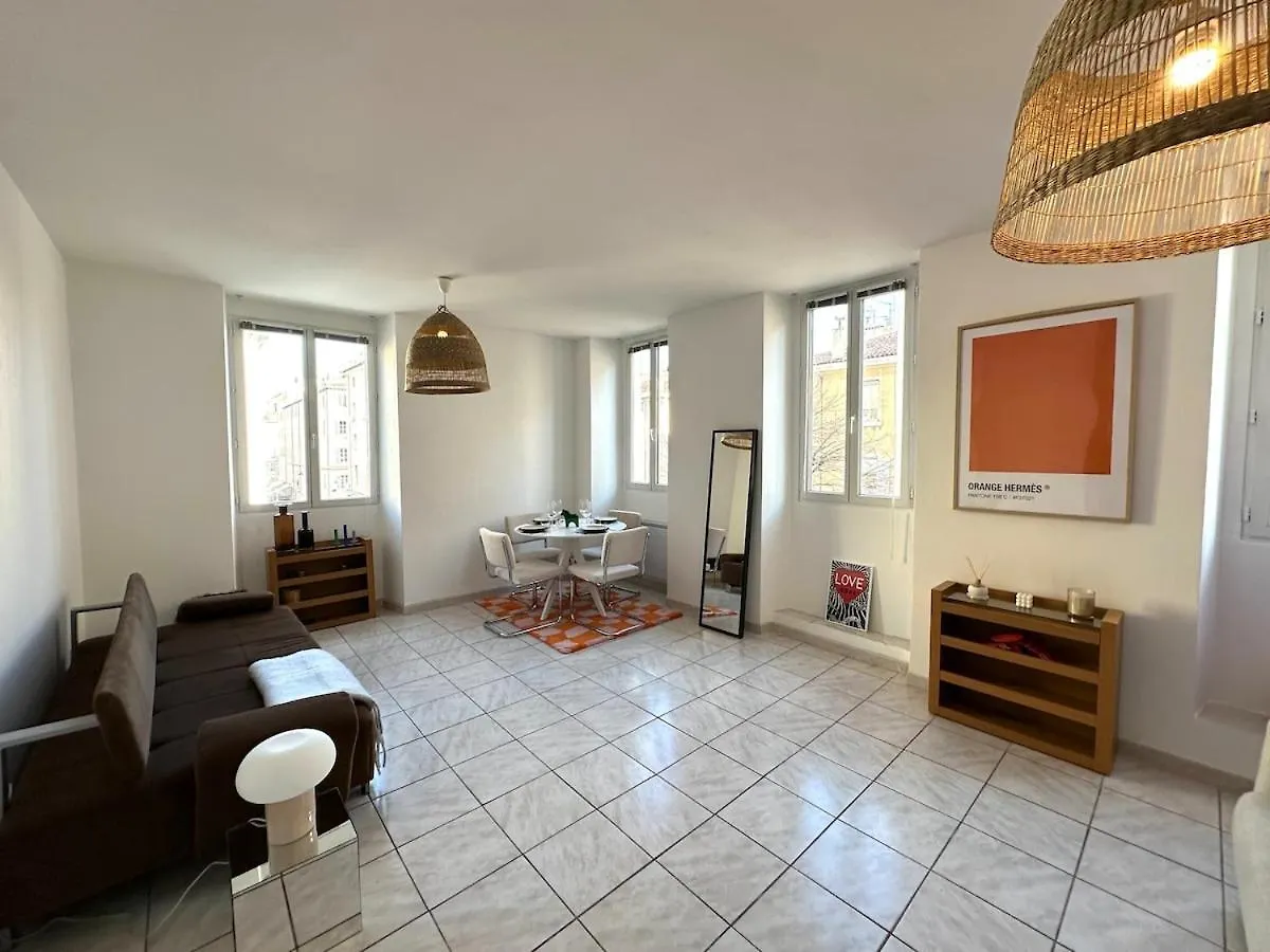 Grand Studio Au Coeur Du Vieux Port! Marsella Apartamento